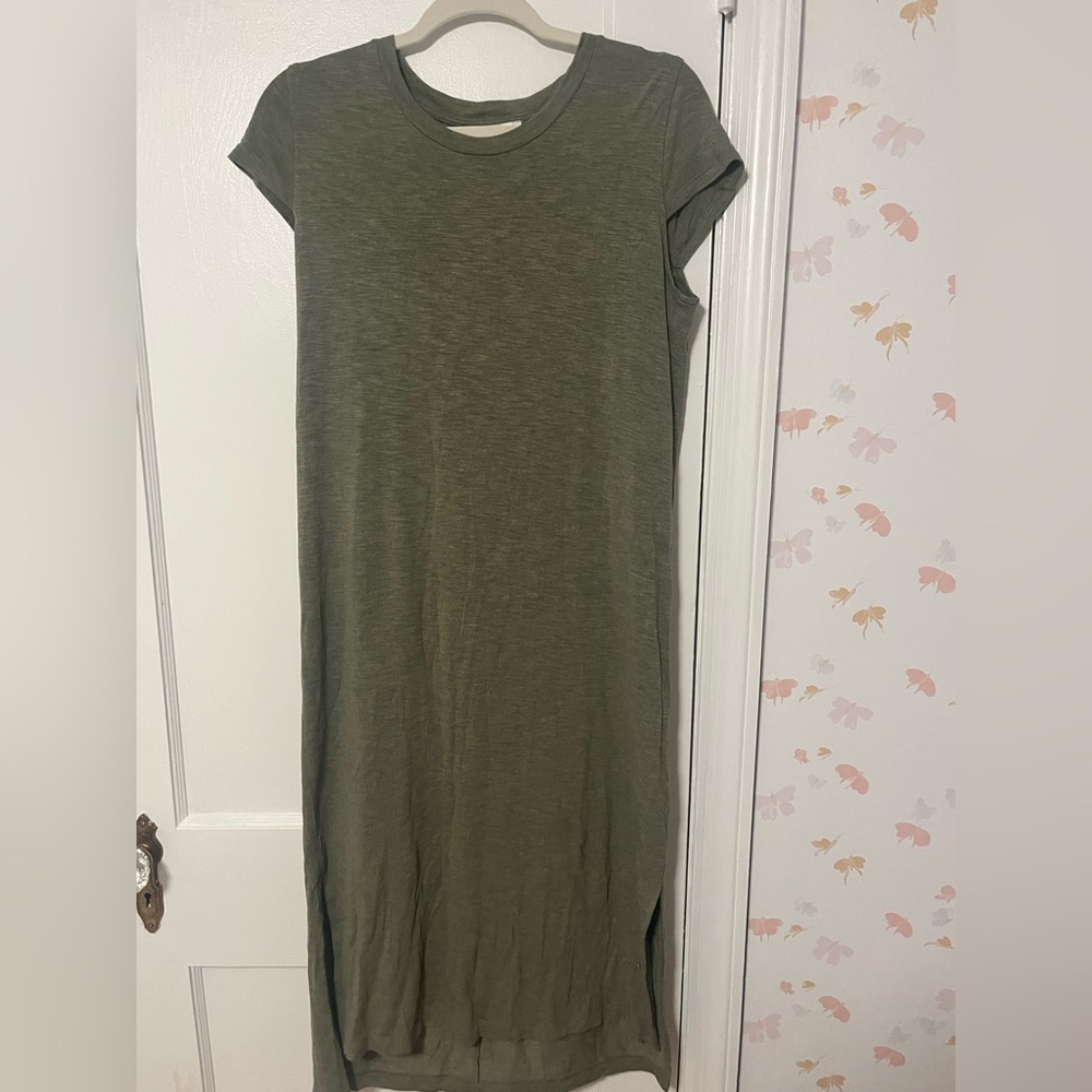 Jessica Simpson Olive Green Top